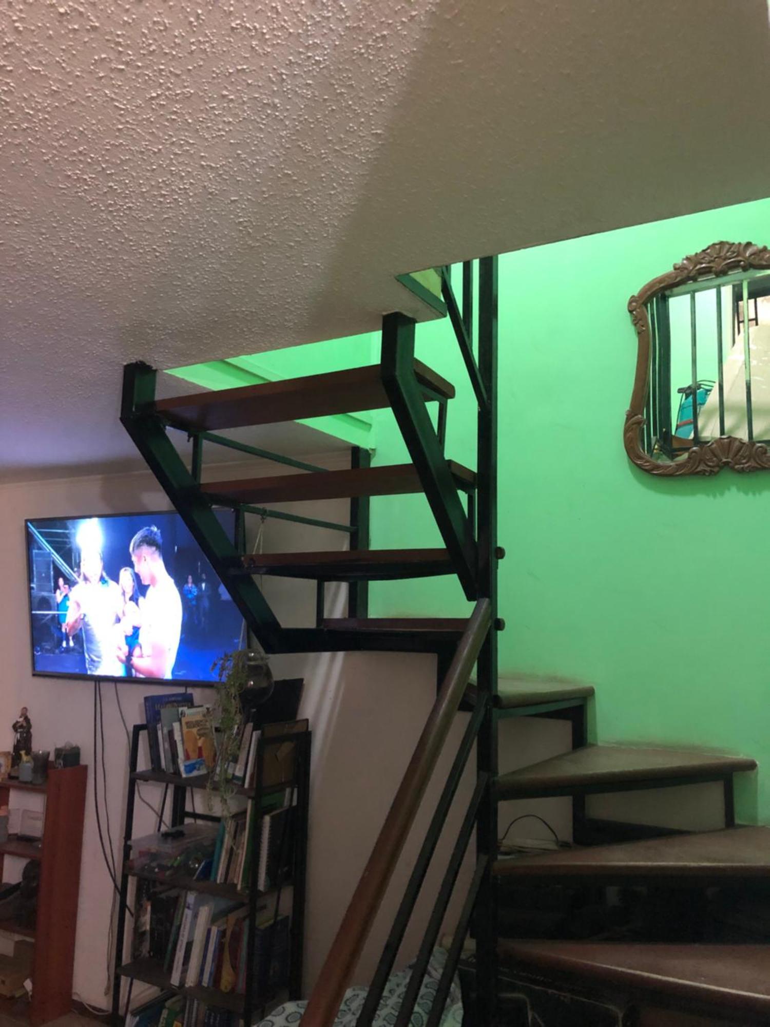 Hostel Tu Espacio Re - Casa Cerca Del Aeropuerto Santiago Eksteriør bilde